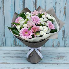 Букет цветов из:  Герберы, Альстромерии и Хризантемы #REPLACE_PRED# Тахтамукай