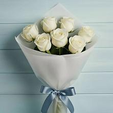 Букет 7 Белых роз Эдлесс Лав в Тахтамукай