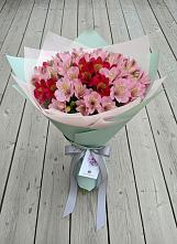 Букет цветов из:  Альстромерии в Тахтамукай