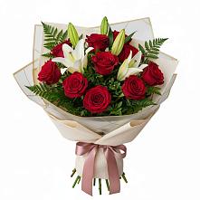 Букет цветов из:  Лилии и Розы в Тахтамукай