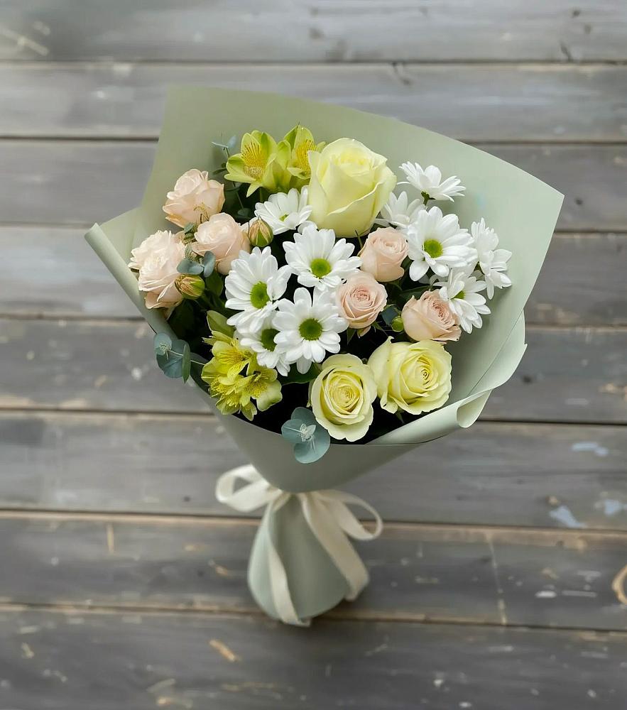 Букет цветов из: Альстромерии, Розы и Хризантемы в Тахтамукай