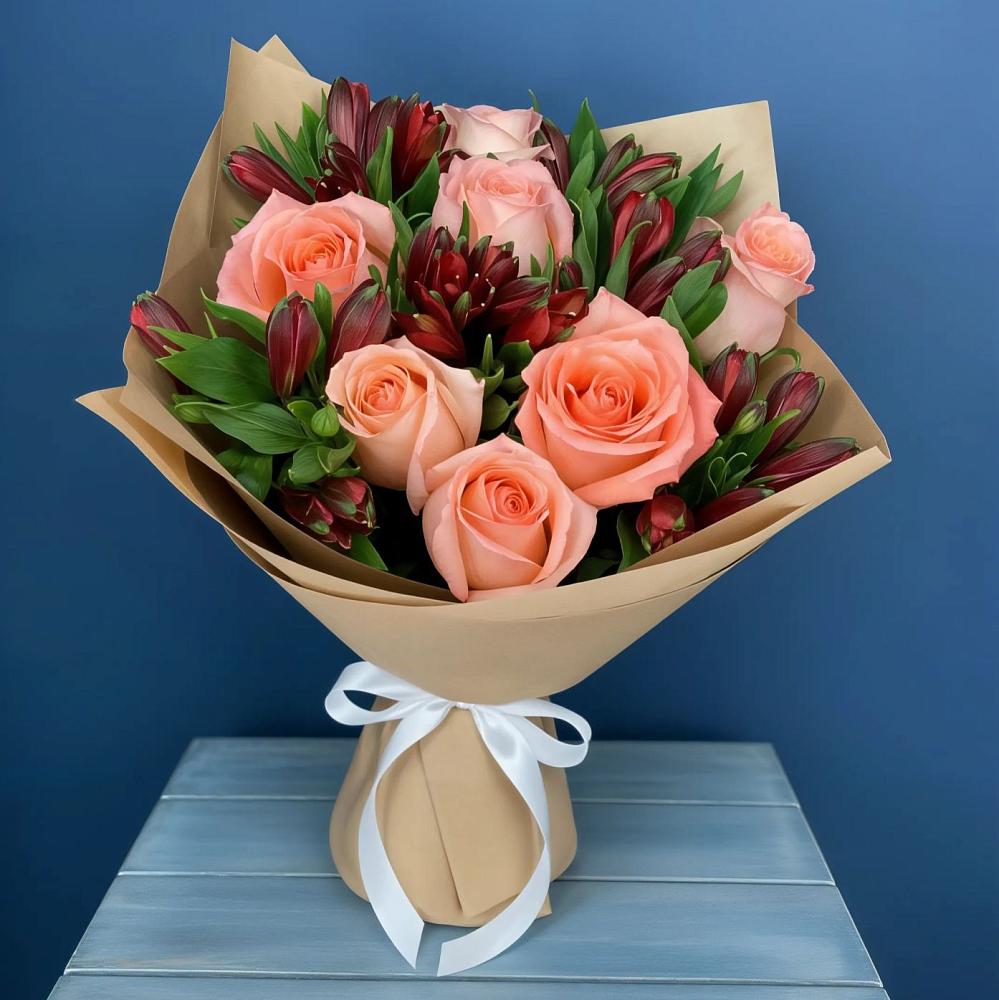 Букет цветов из: Розы и Альстромерии в Тахтамукай