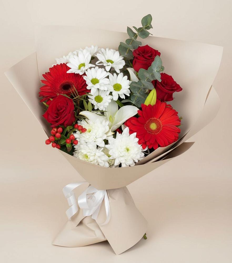 Букет цветов из: Розы, Хризантемы, Герберы и Лилии в Тахтамукай