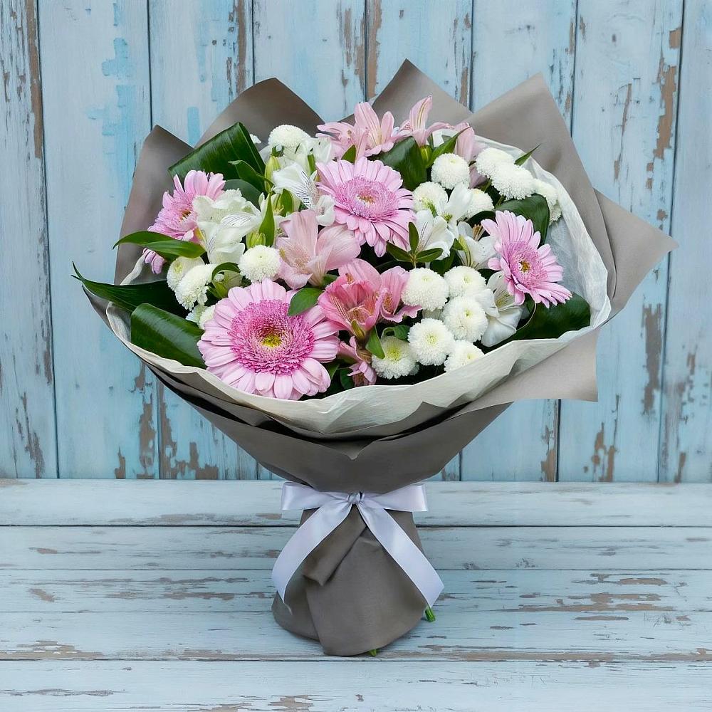 Букет цветов из: Герберы, Альстромерии и Хризантемы в Тахтамукай