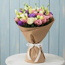 Букет цветов из:  Лизиантусы в Тахтамукай