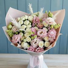 Букет цветов из:  Альстромерии и Розы в Тахтамукай